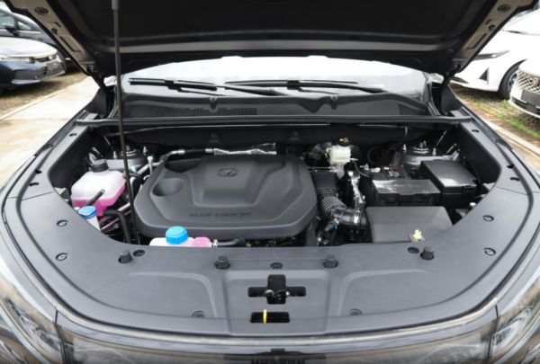 春节前购买SUV必看：蓝电E5与CS75 PLUS对比直接省两万，哪个更值得入手？