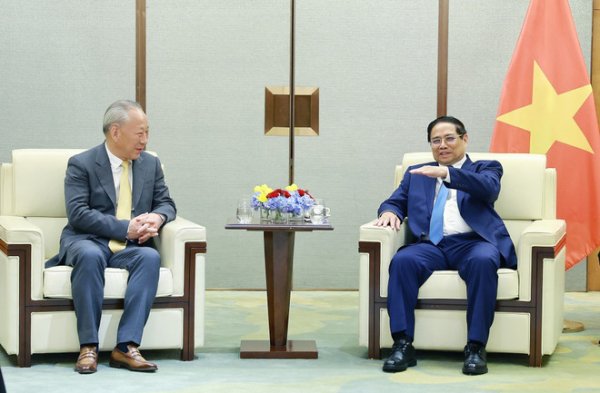 PM làm việc với các doanh nghi