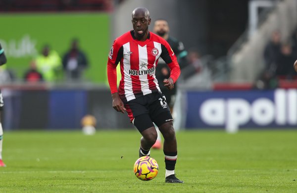 Phóng viên: Newcastle quan tâm