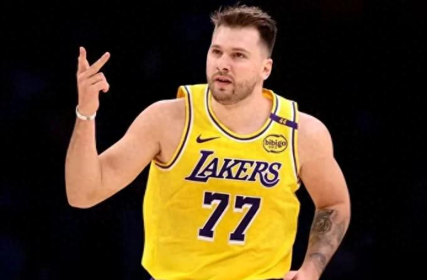 Phóng viên nổi tiếng của ESPN: